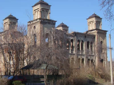 deteriorating Synagogue in Vidin, Bulgaria