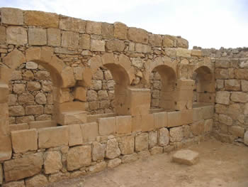 Mamshit & the Ancient Synagogue of Maon